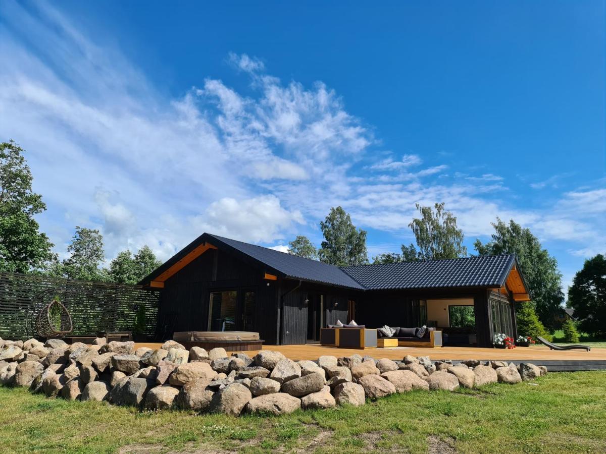 Pennu Villa Prangli Екстериор снимка